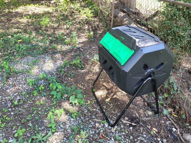 Photo - 635 Mountain Ave SE