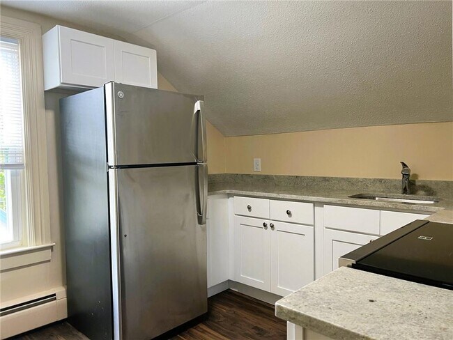 Photo - 85 Orchard St Unit 3