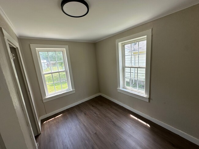 Photo - 2 Bedroom 1 Bath Home for Rent