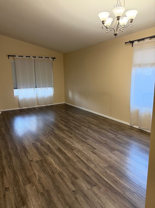 Photo - 2443 Avenida Flores