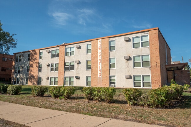 Pillsbury Apartments | 2200 - Pillsbury Apartments | 2200