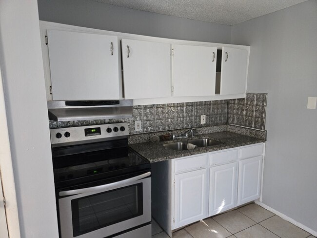 Photo - Cute and Convenient!