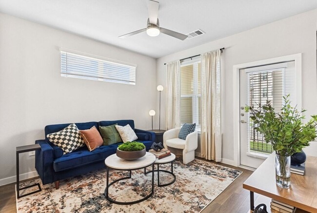 Photo - 1701 Daleside Ln Unit 812