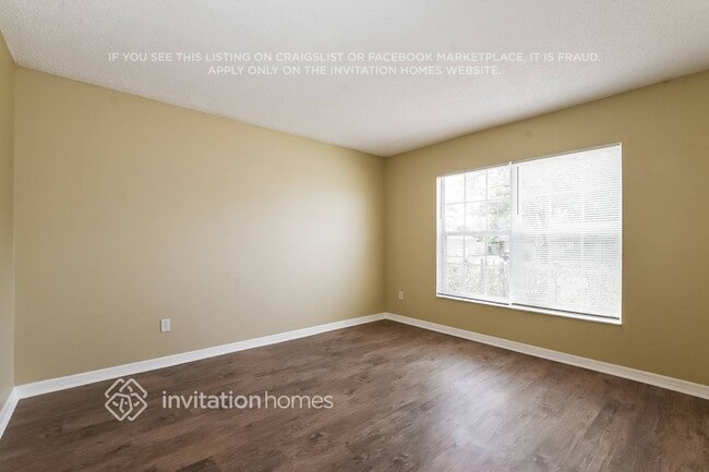 Photo - 1450 Lodge Terrace