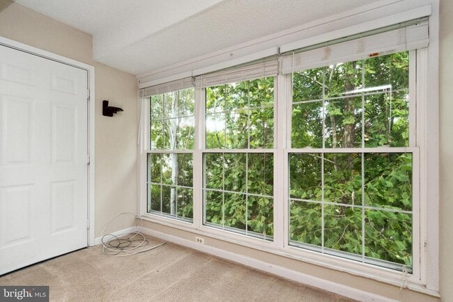 Photo - 9260 Niki Pl Unidad 301