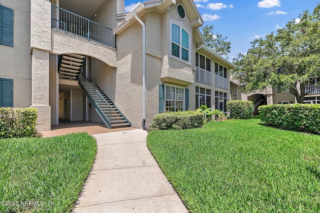Building Photo - 900 Ironwood Dr Unit 917