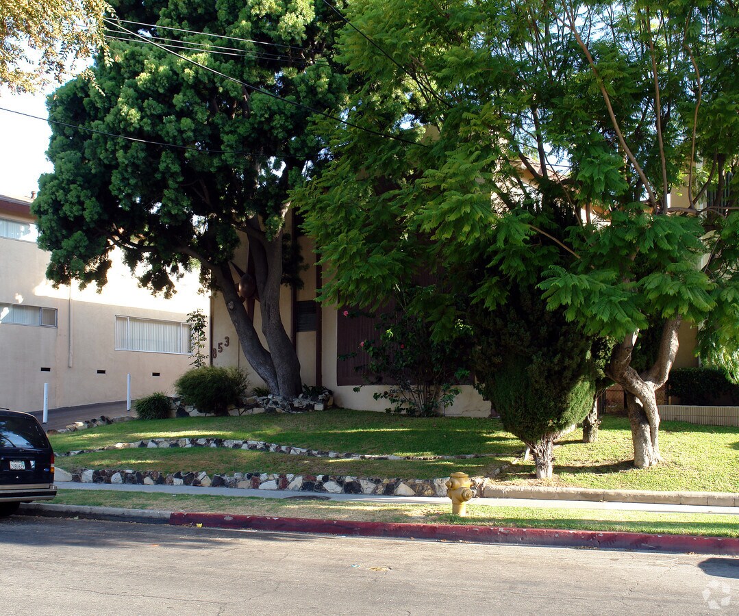 Photo - 853 Glenway Dr