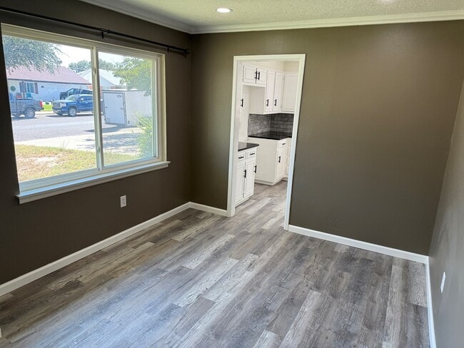 Photo - 3821 E Everglade Ave