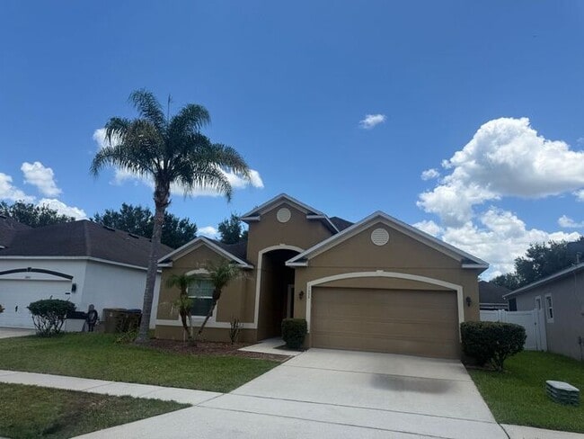 Building Photo - Home in Emerald Lake- Kissimmee