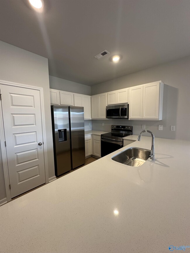 Photo - 115 Havner Dr