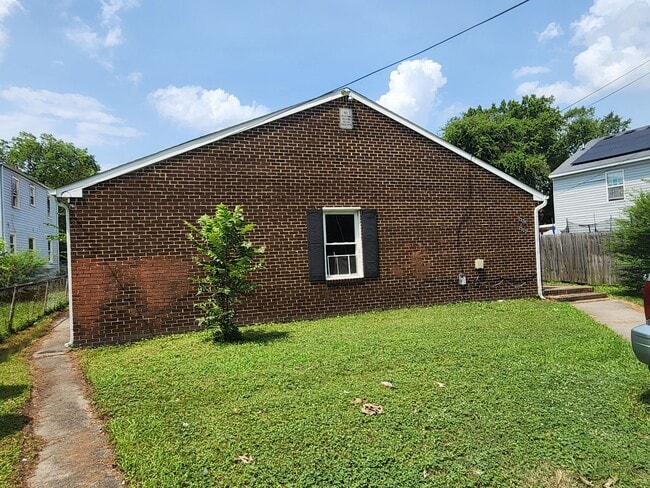 Photo - 2322 Randolph St Unit 2322 Randolph St / Wheelhouse