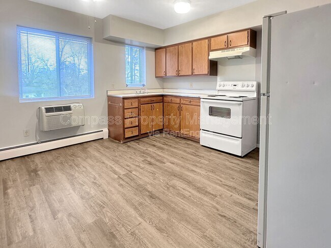 Photo - 2835 S Burdick St Unidad B