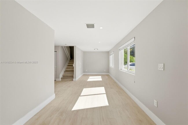 Photo - 11939 SW 218th St