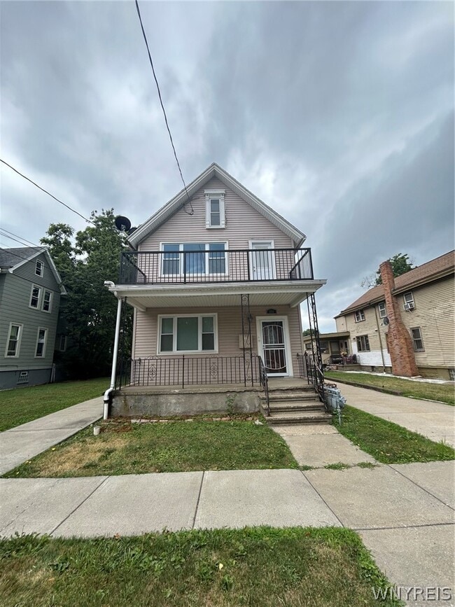 Building Photo - 286 Normal Ave