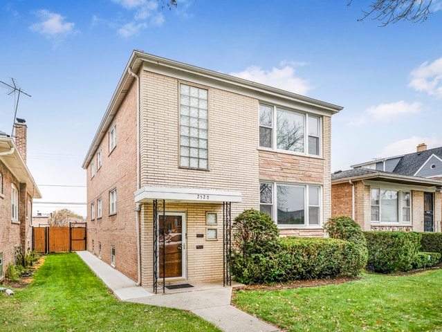 Building Photo - 2520 N Neva Ave Unit 2