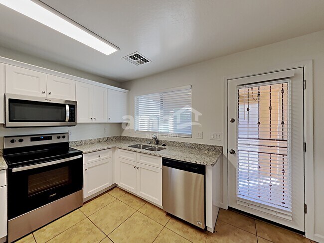 Photo - 25753 W Winslow Ave