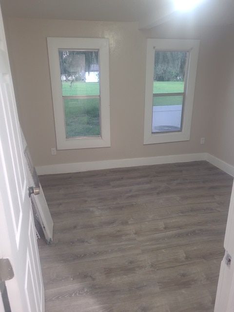 Photo - 816 Waldron St