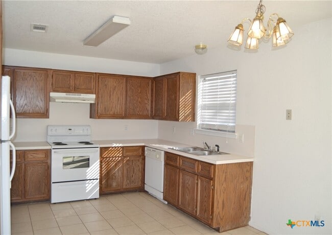 Building Photo - 4518 Ronald Dr Rental