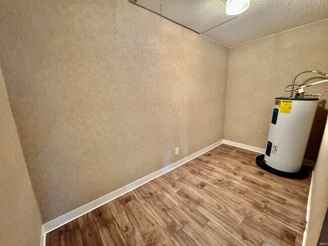 Photo - 3032 E Amy Ln