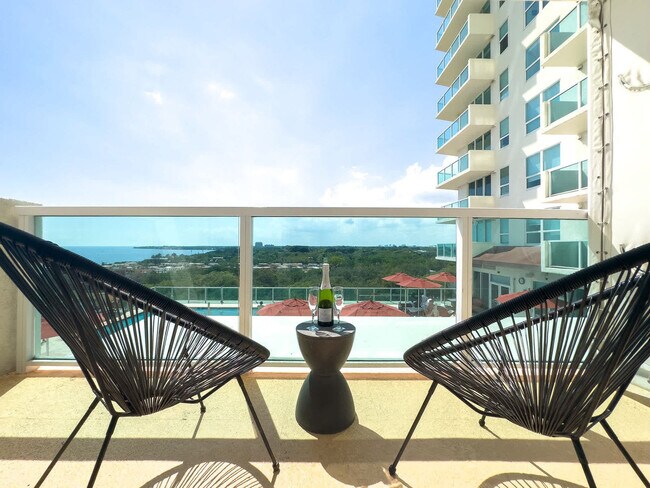 Photo - 2889 McFarlane Rd Unidad ID1240675P