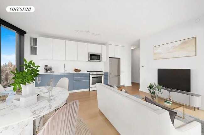 Photo - 415 Red Hook Ln