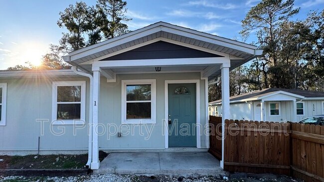 Photo - 1768 Lane Ave S Unidad Right Rental