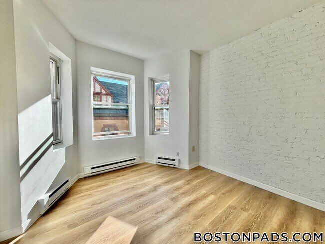 Photo - 111 Norway St Unit 401