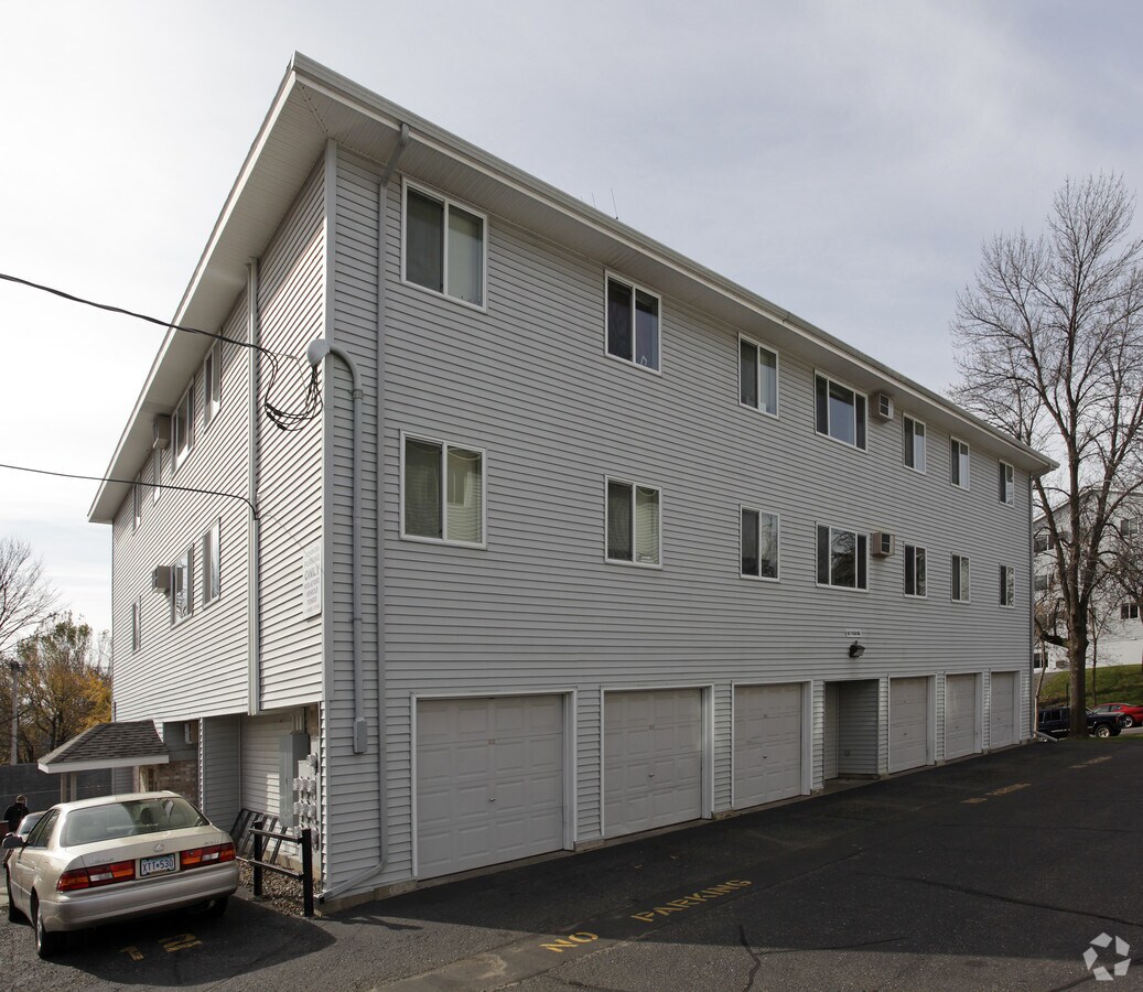 Photo - 1020 6th Avenue S