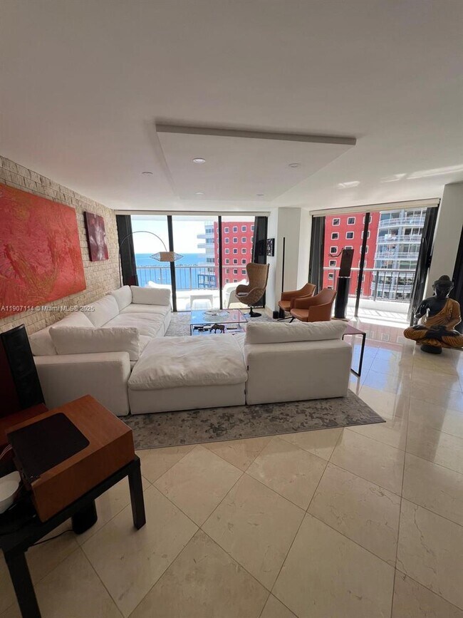 Photo - 1581 Brickell Ave Unit 2005