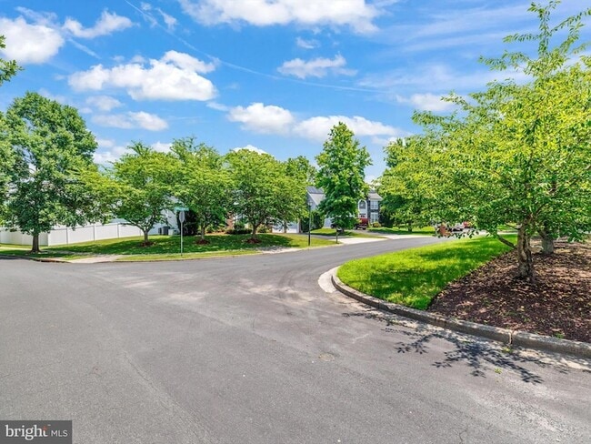 Photo - 7304 Checkerberry Way