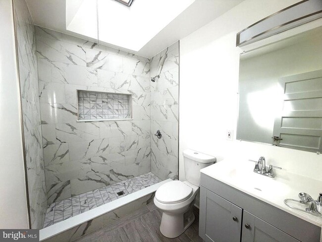 Photo - 2054 W 65th Ave