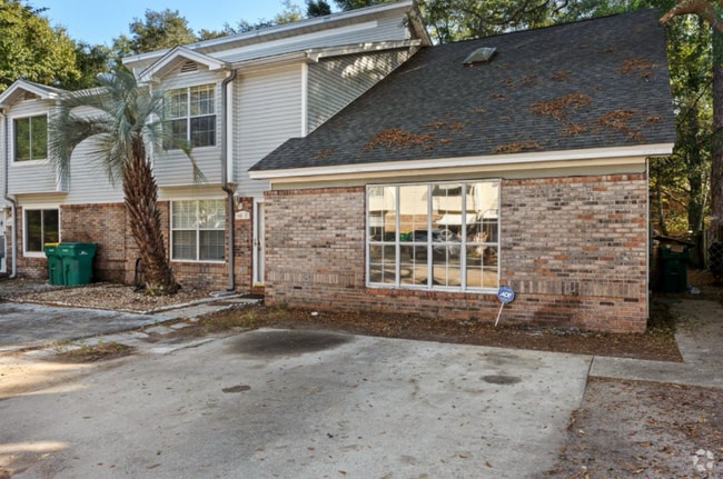 Building Photo - 940 Central Ave Rental