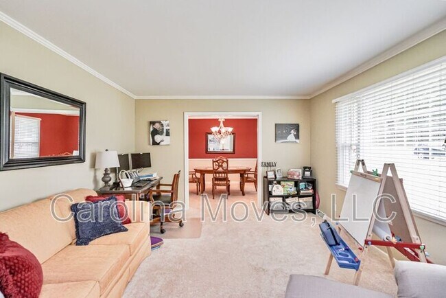 Photo - 4700 Coach Hill Dr