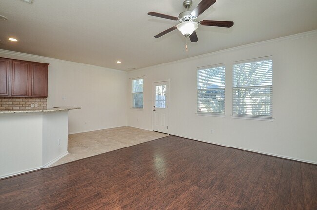 Photo - 24542 Folkstone Cir