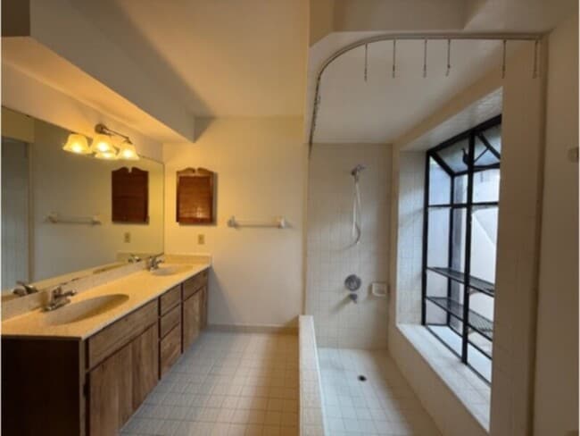 Photo - Great Value-2 Bedroom Villa- Includes Water and Lawn Care!