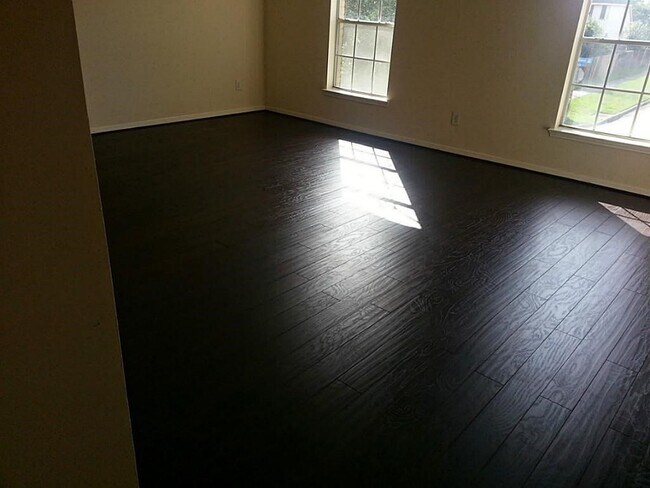 2402 Sparrow Branch Ct