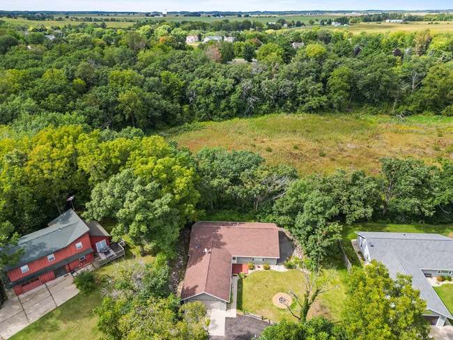 Photo - N7439 Mariner Hills Cir