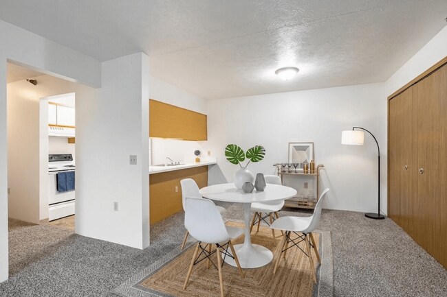 Woodbury Estates Apartments