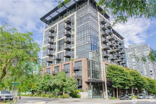 Building Photo - 1 Bd / 1 Ba Seattle Condo Unit 400