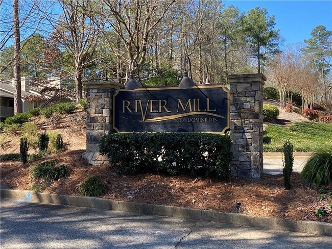 Building Photo - 610 River Mill Cir Unit 610