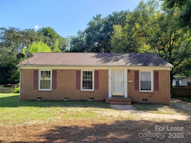 Building Photo - 4409 Brooktree Dr