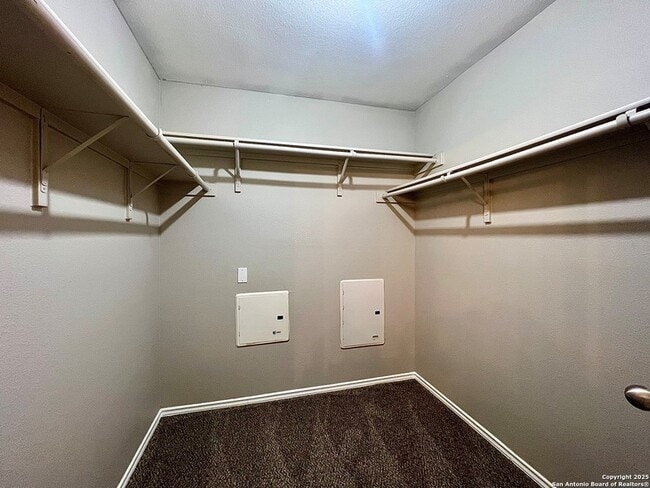 Photo - 5602 Golf Mist