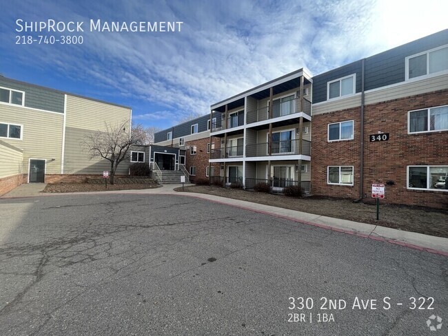 Building Photo - 330 2nd Ave S Unit 322 Rental