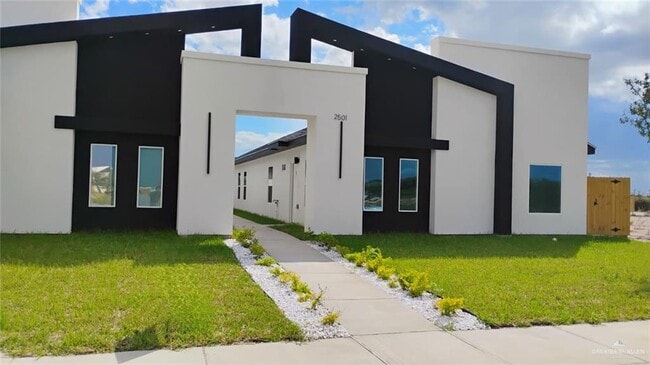 Building Photo - 12 Indian Creek Ave Unit 1