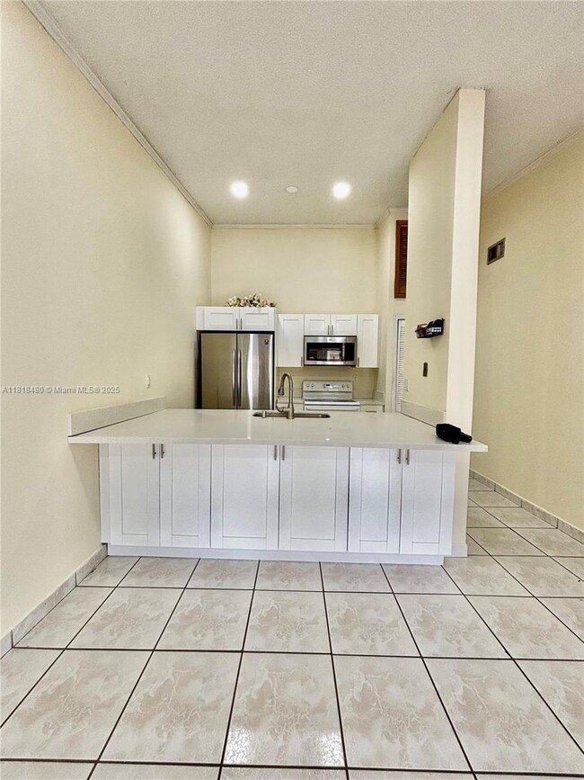 Photo - 18286 Mediterranean Blvd Unit 8-2