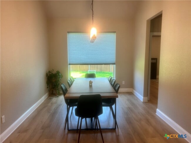 Photo - 1224 Brody Wy