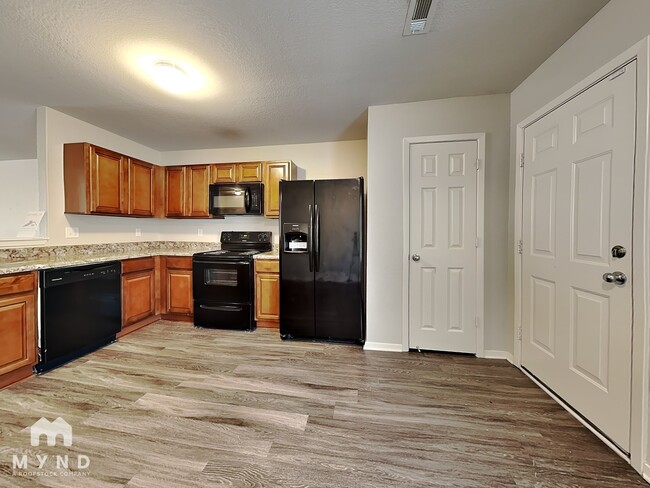 Photo - 9208 Pleasant Valley Dr