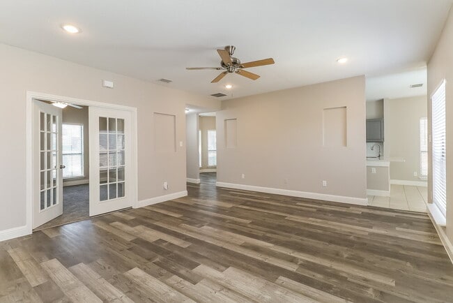 Photo - 1029 Primrose St