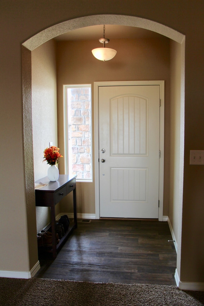 Photo - 6 Bed/3 Bath Rancher Close to to the North Side Hospitals