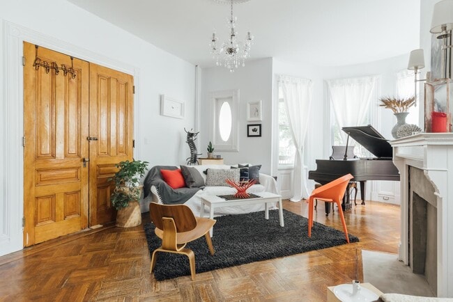 Building Photo - 62 Booraem Ave Unit 1